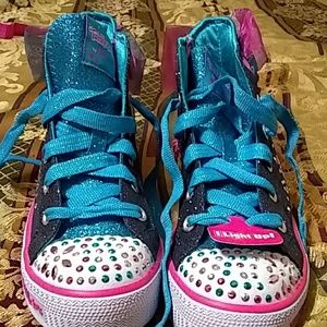 Skechers girl shoes